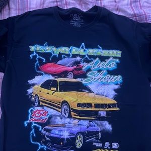 Racing tee